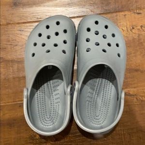 Crocs classic clog Gray Women 6 NEW
